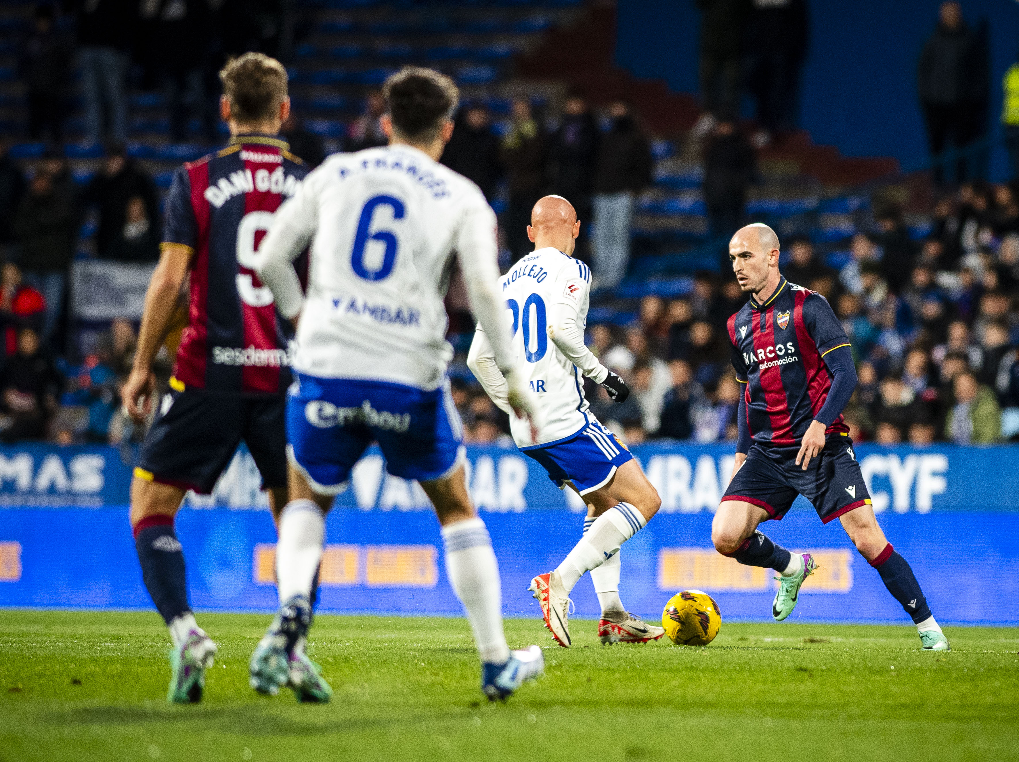 Levante UD gain a draw thanks to their self-belief in La Romareda | Levante  UD | Web Oficial