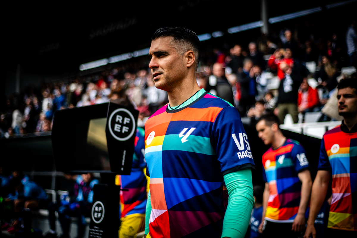 El Levante UD se une a la campaña #1voiceVSRACISM de LALIGA | Levante ...