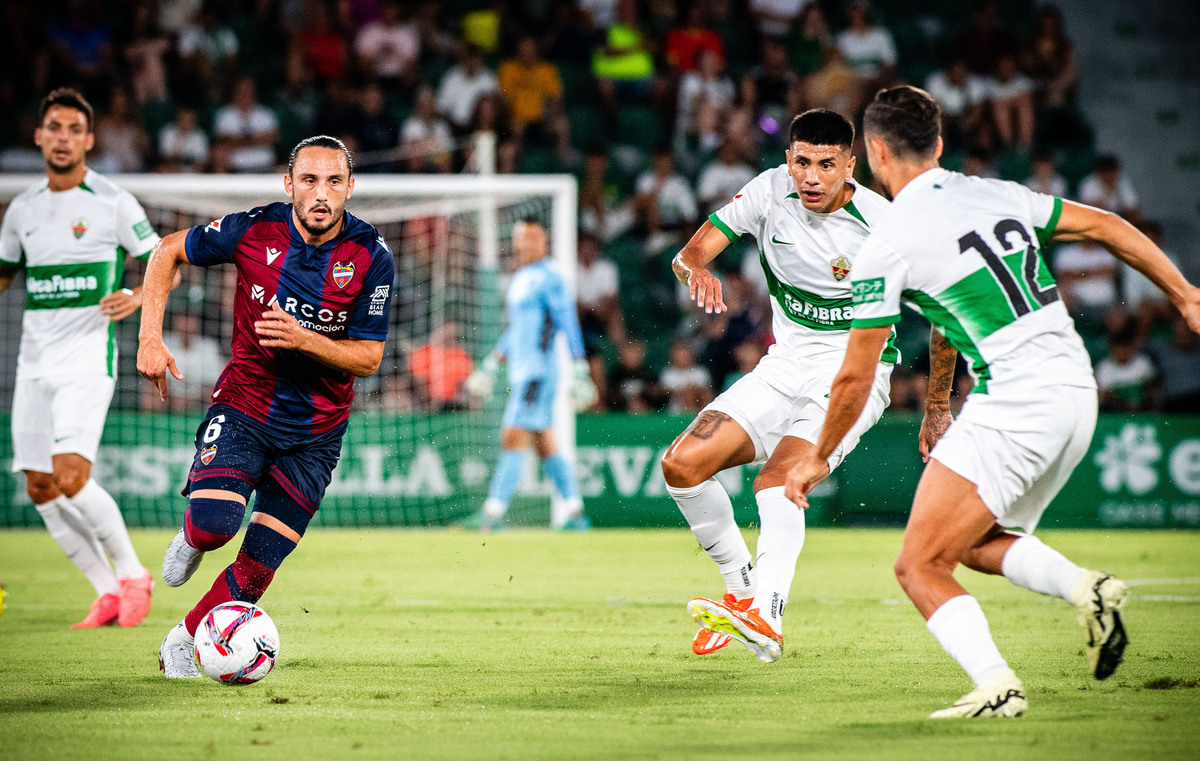 Agotadas las entradas para el Elche CF – Levante UD en el Martínez ...