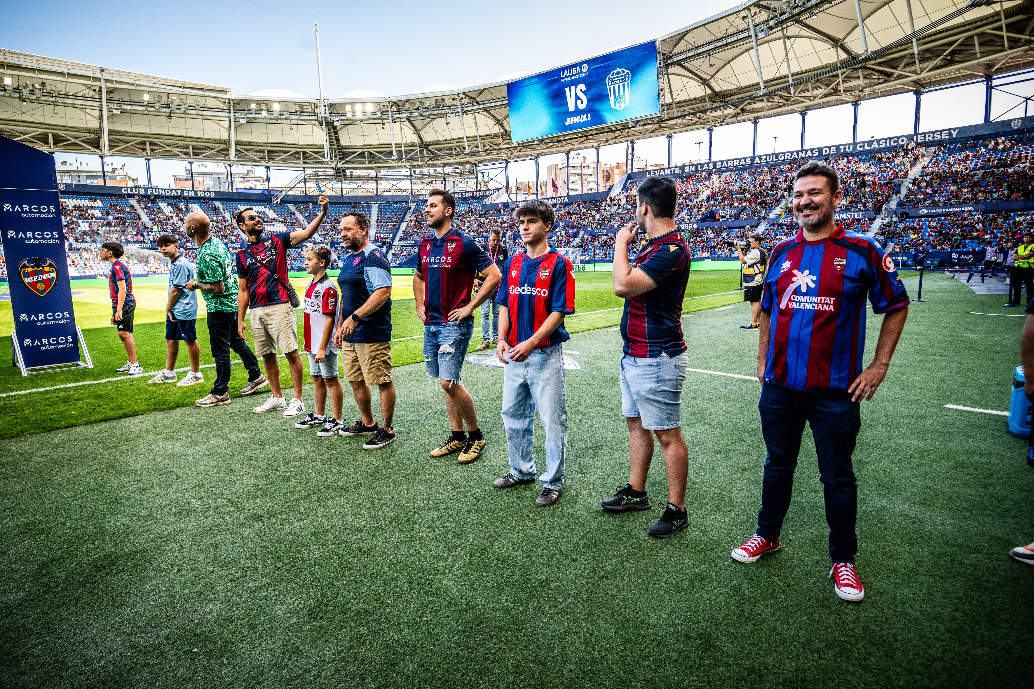 Día de cumpleaños para el Levante UD y su afición | Levante UD | Web ...