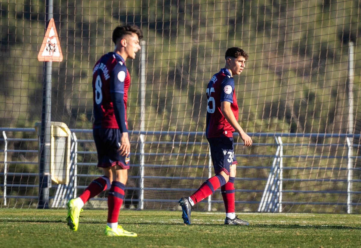 El Atlético Levante no logra hacer frente a la Nucía | Levante UD | Web ...