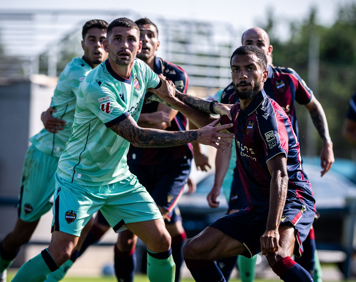 El Levante UD cierra la segunda semana de pretemporada con un partido ...