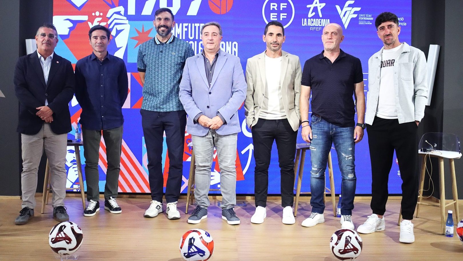 Julián Calero attends the opening ceremony of the FFCV coaching course.