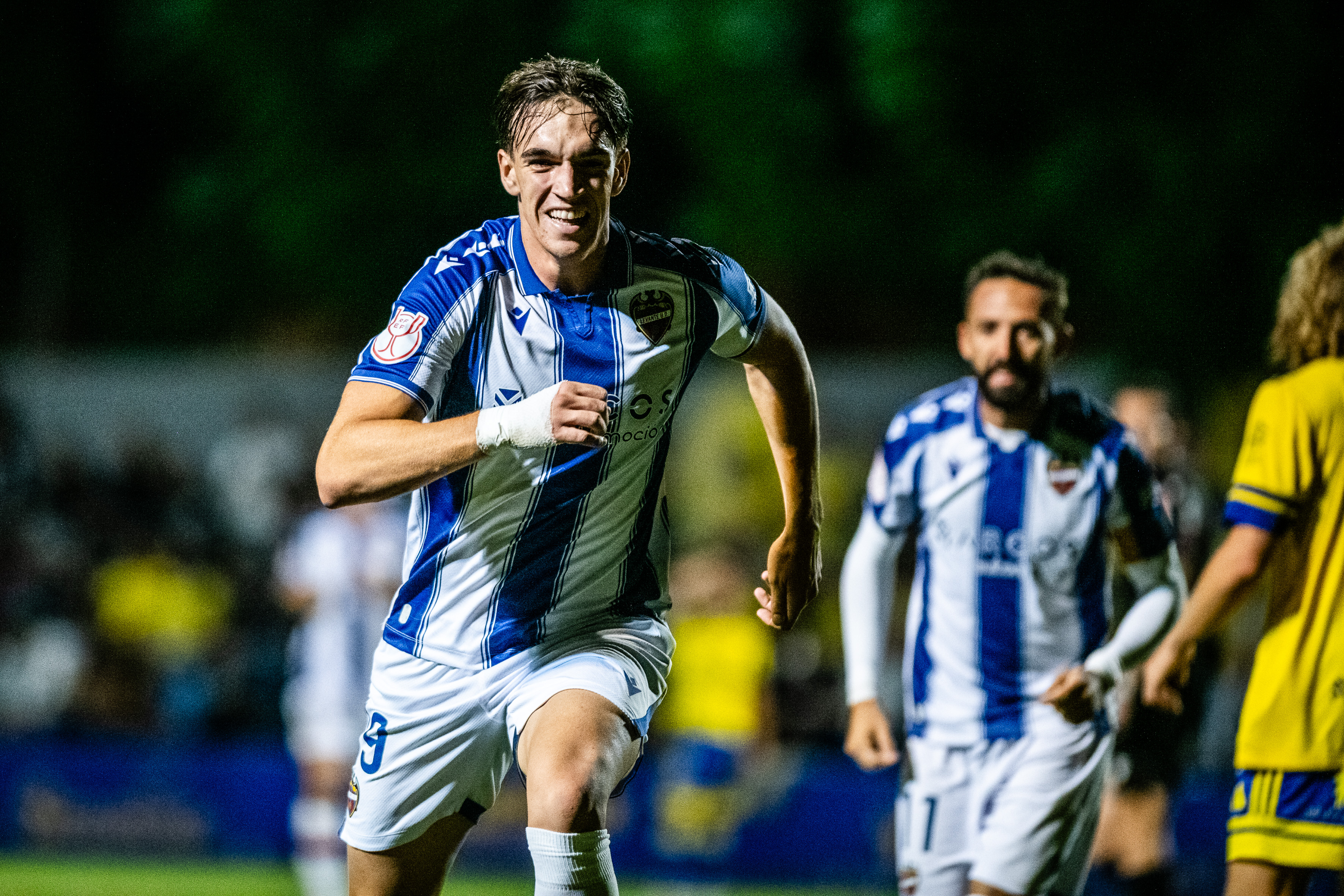 Levante UD achieves a last-minute victory to compete in the second round of  the Copa SM El Rey. | Levante UD | Web Oficial