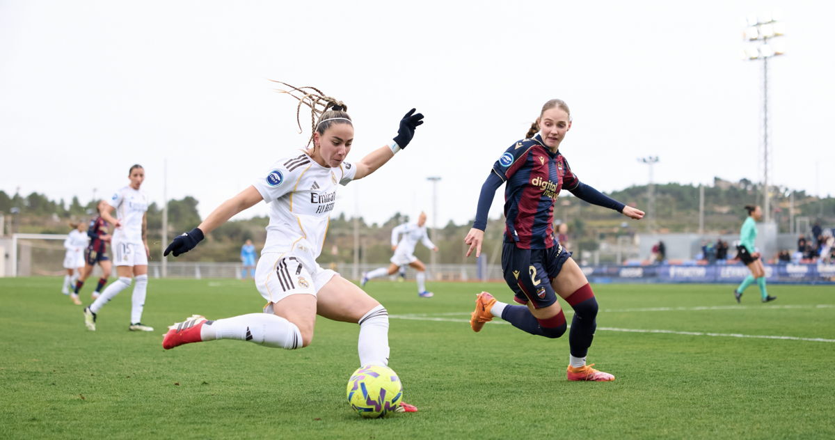 Derrota ajustada del Levante UD ante el Real Madrid en Buñol (1-2 ...