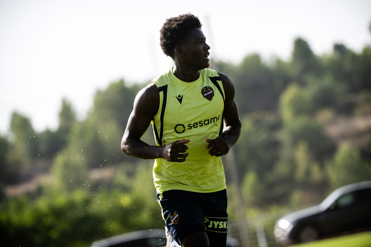 Axel Tape will play in the Elite League with the French U-20 National Team