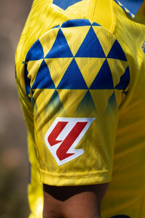 Las palmas football shirt online