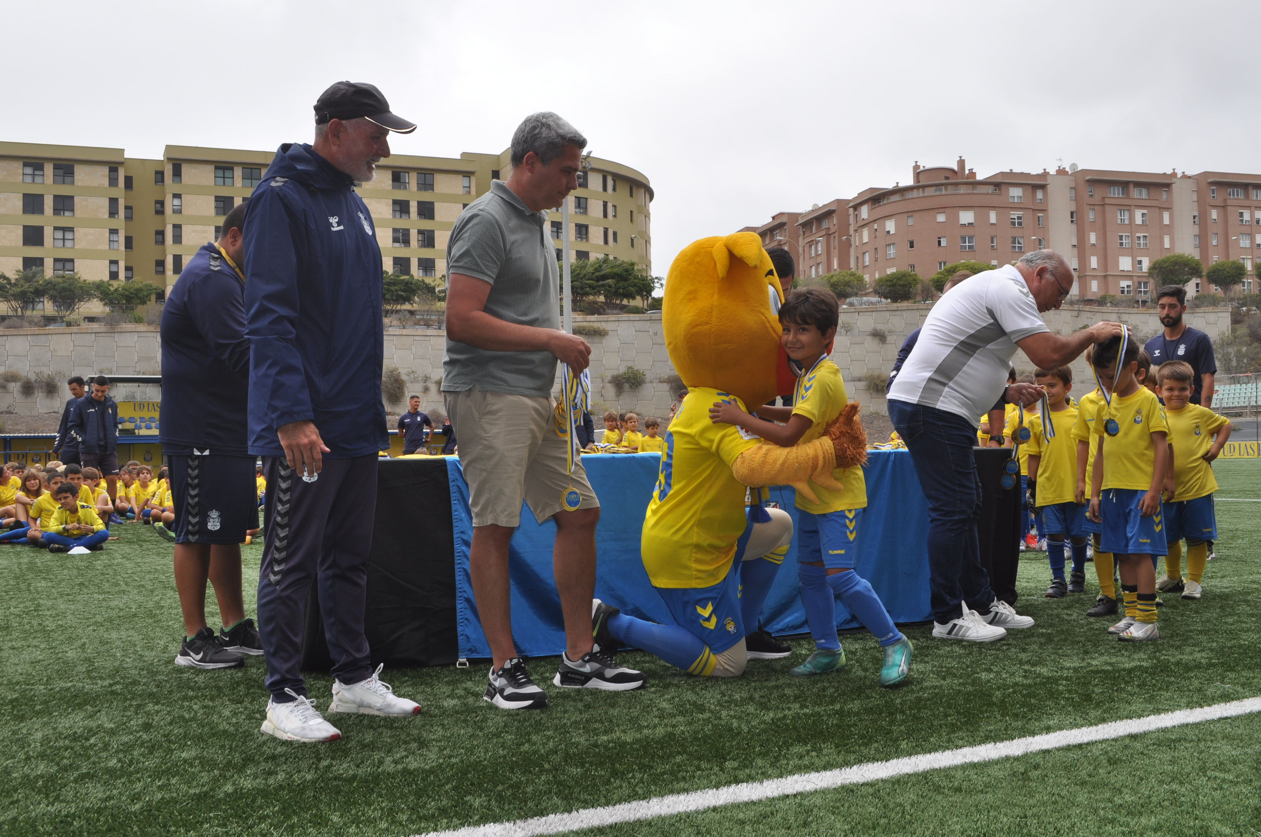 UD Las Palmas: Beyond Football, Building Values & Memories - News Directory 3