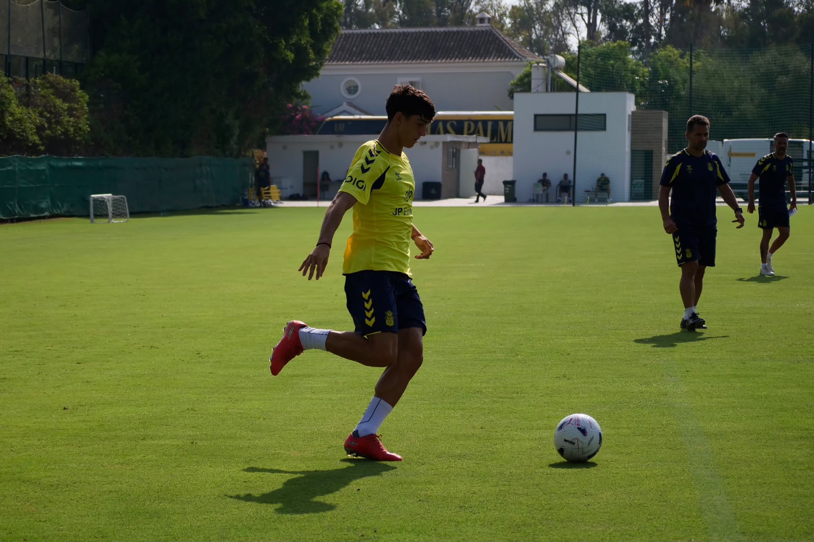 La UD Las Palmas sigue con el ritmo de pretemporada en Marbella