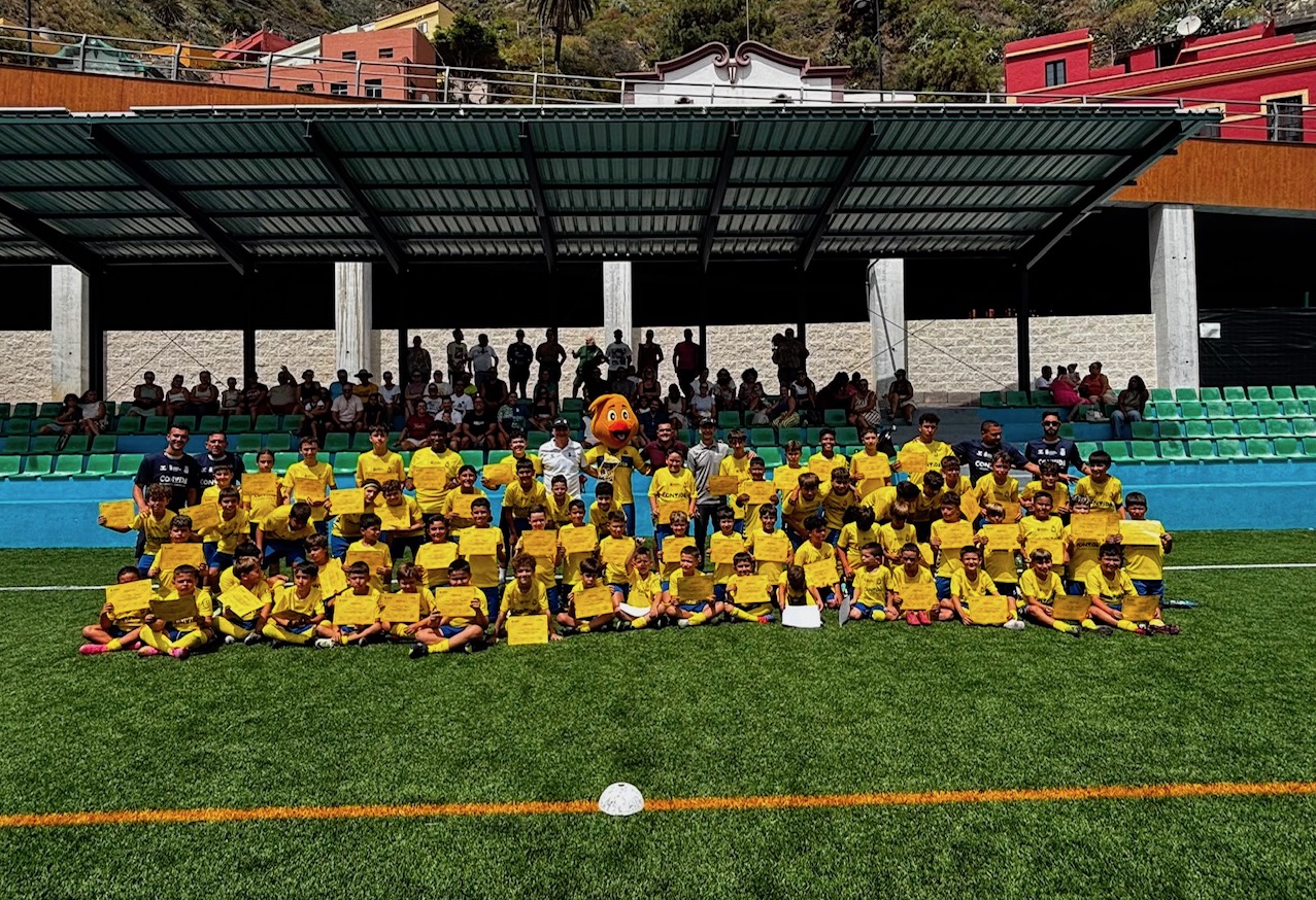 Hermigua vive la fiesta del Campus UDLP en La Gomera