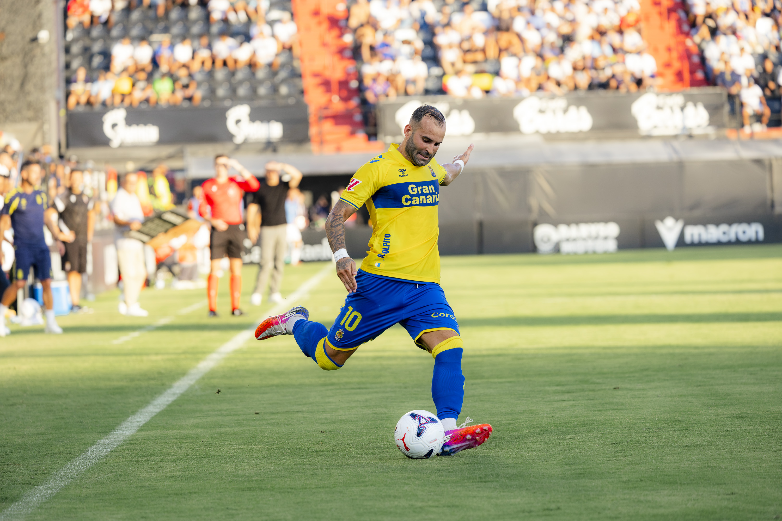 La UD Las Palmas celebra su aniversario con triunfo en Ceuta (0-2)