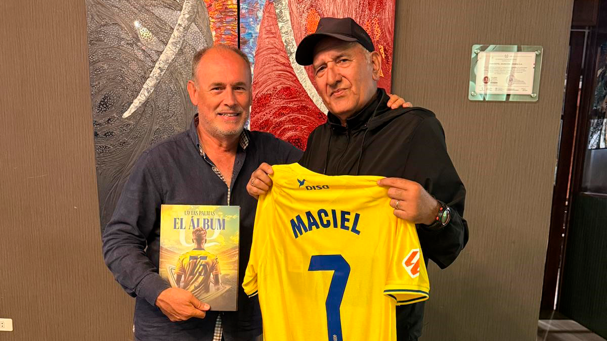 La UD Las Palmas se reencuentra en Paraguay con Crispín Maciel
