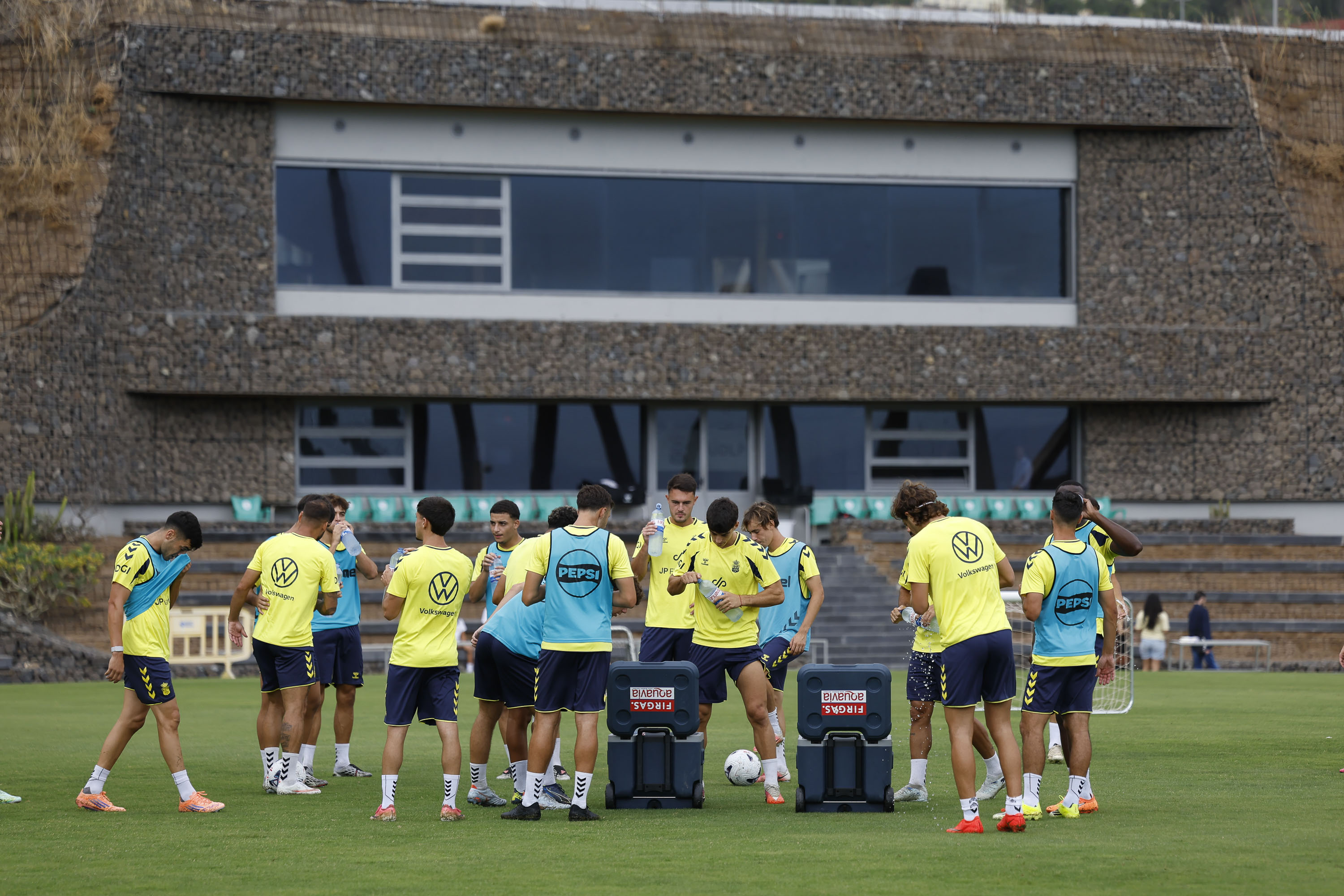 La UD Las Palmas ultima su preparación para recibir al Valladolid
