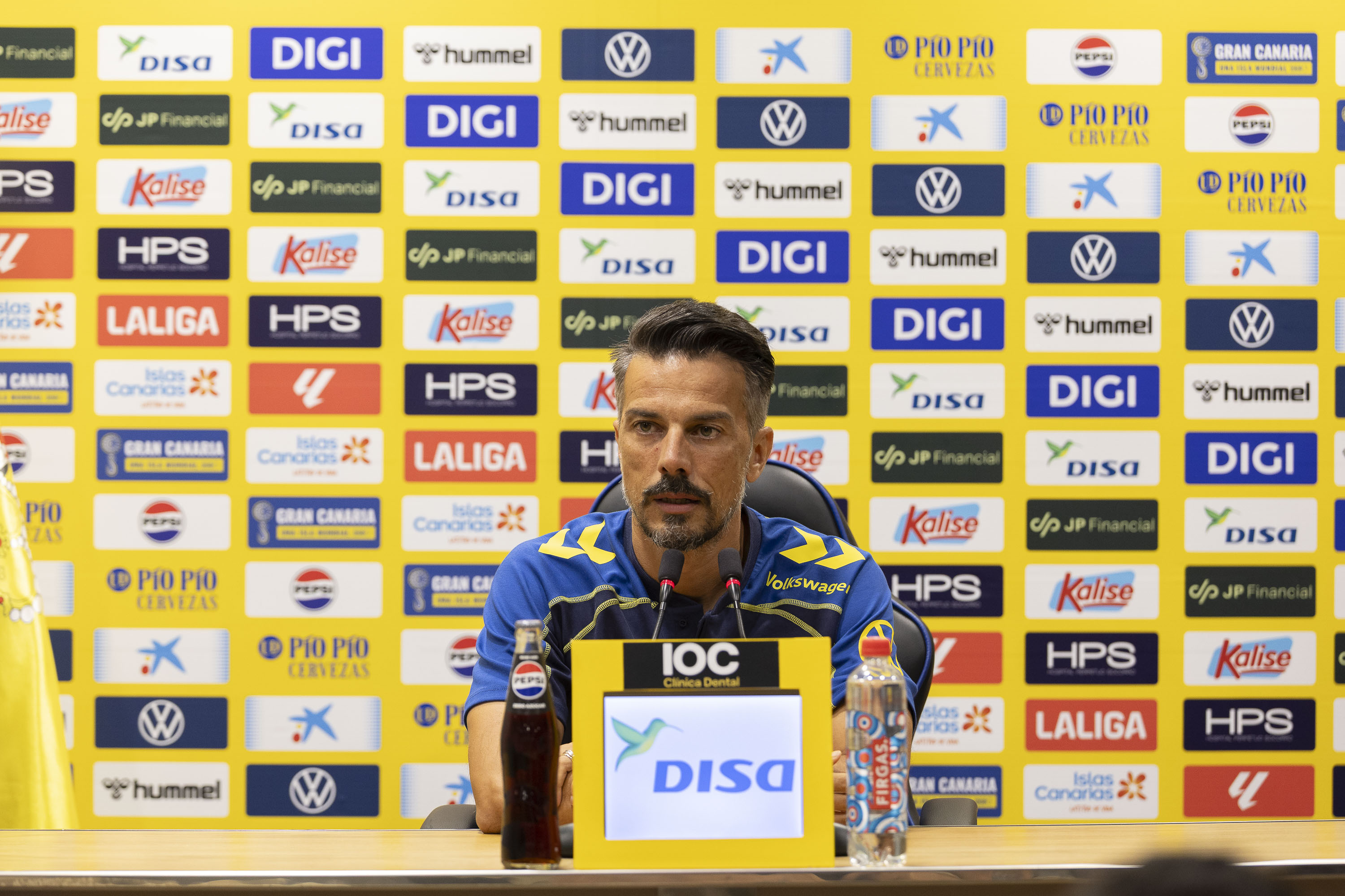 Rubén De La Barrera: “Quiero ver en el equipo solidez, estabilidad y hacer aquello que nos permita ganar”