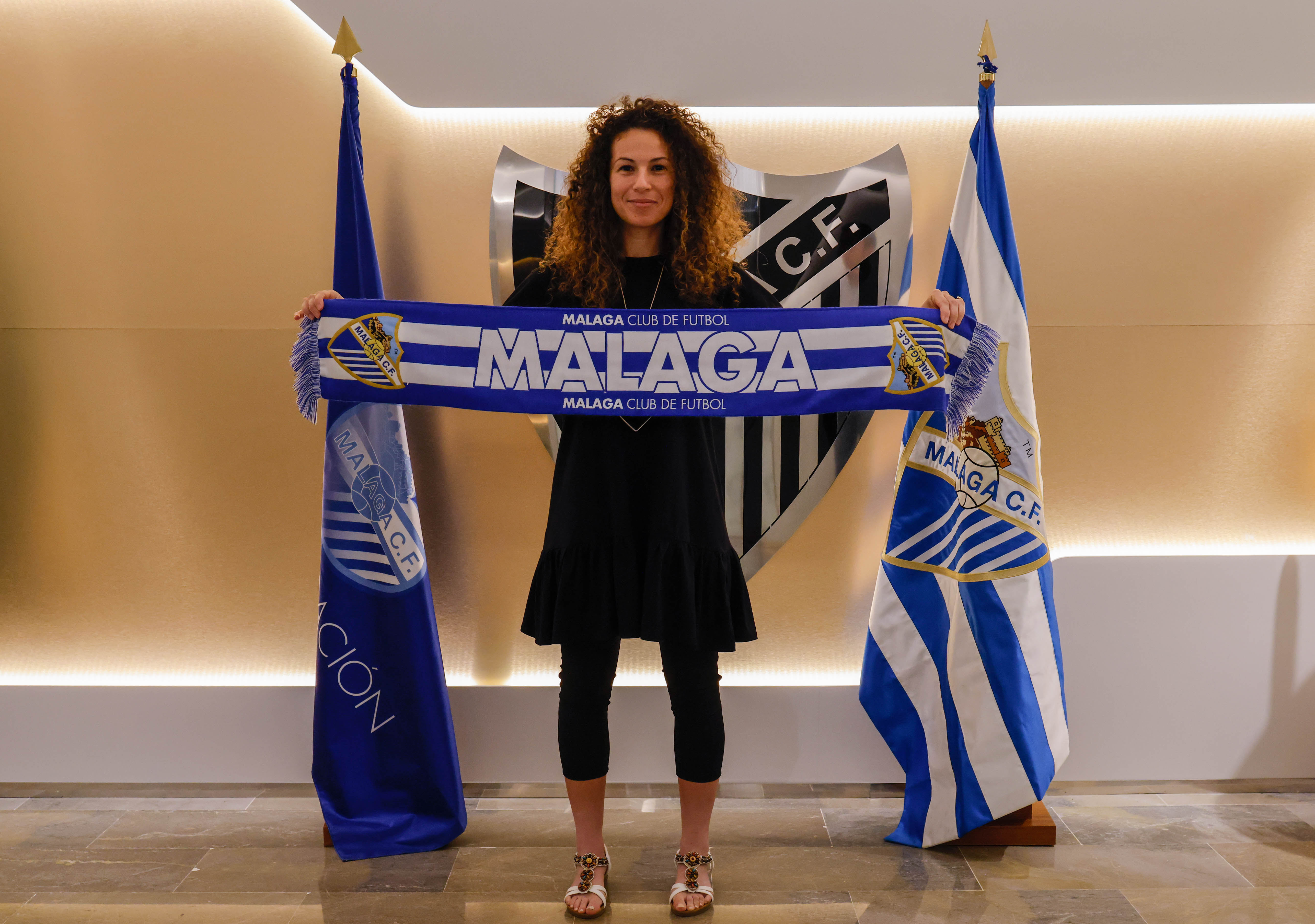 Félicité renews her commitment | Málaga CF