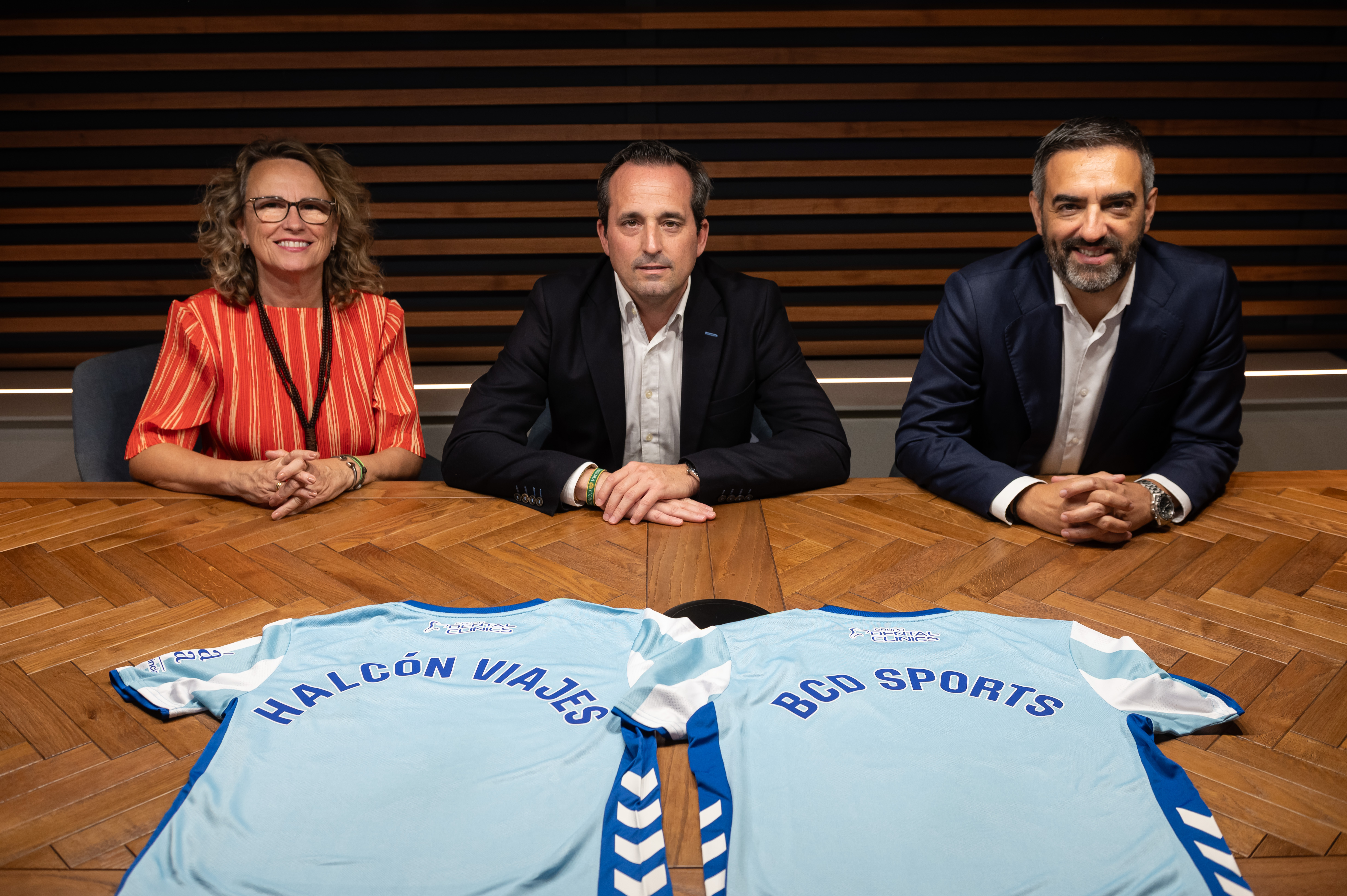 BCD Sports bleibt die offizielle Agentur von Málaga CF und Halcón Viajes ...