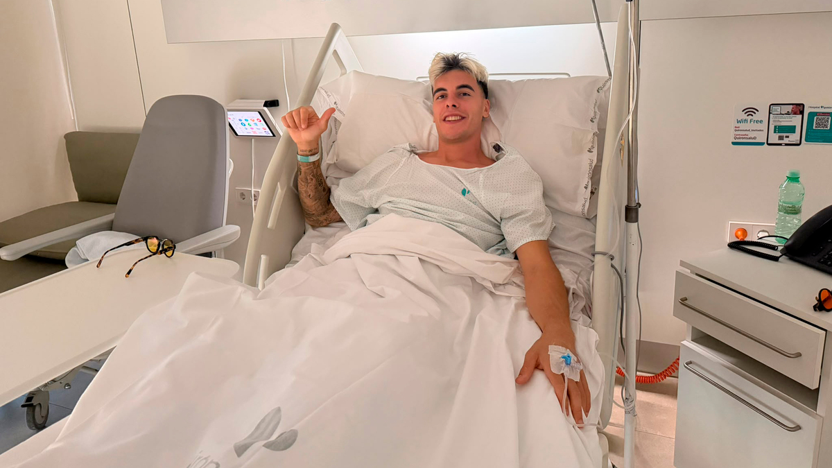 Julen Lobete, successfully operated on
