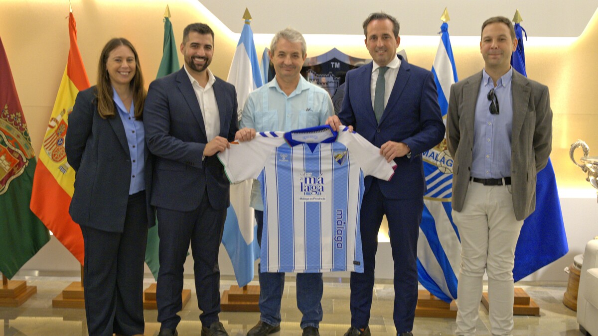 Autocares Vázquez Olmedo and Málaga CF, a partnership spanning 35 seasons