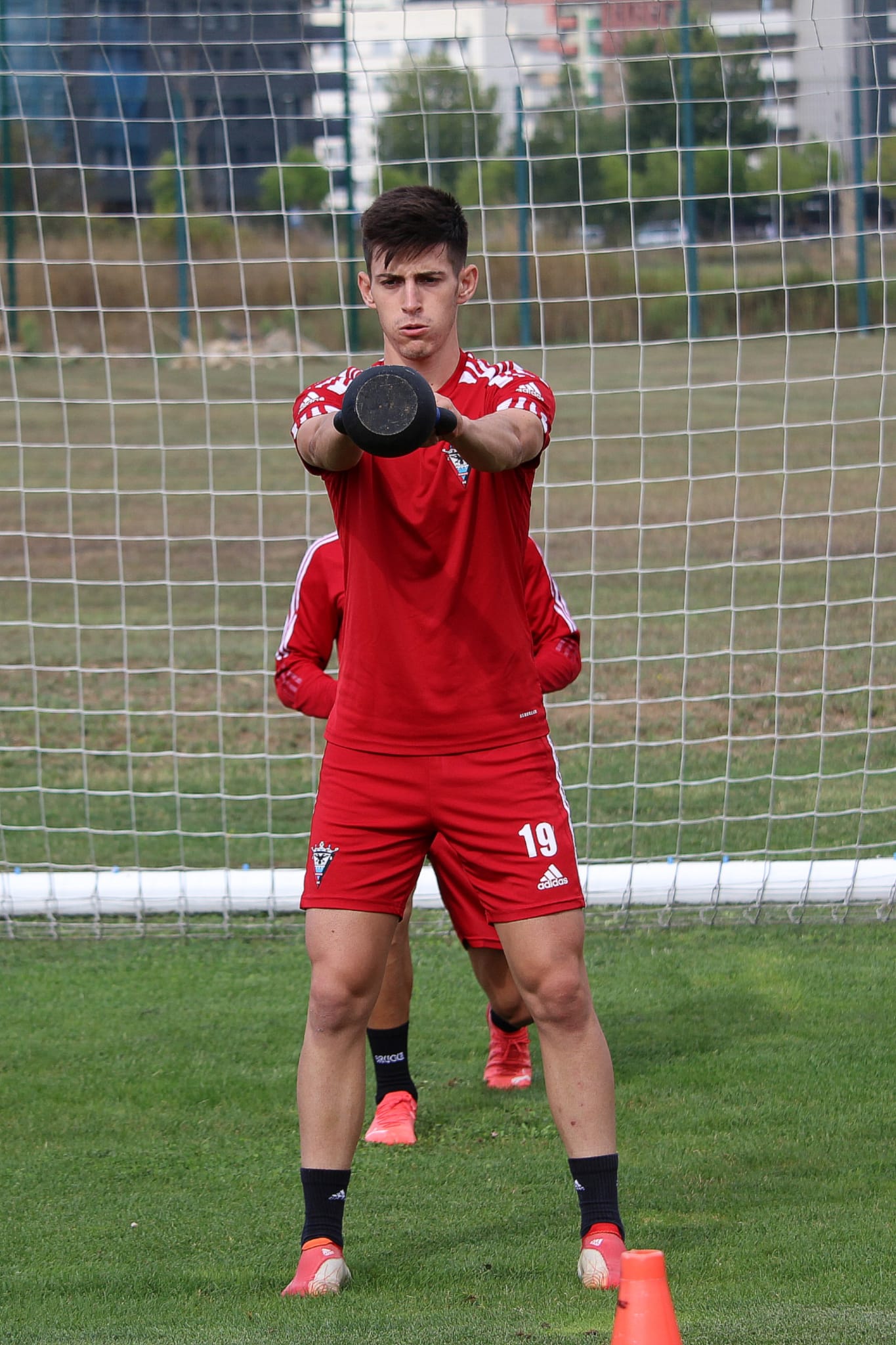 Imanol García de Albéniz ya entrena con el grupo CD Mirandés Web