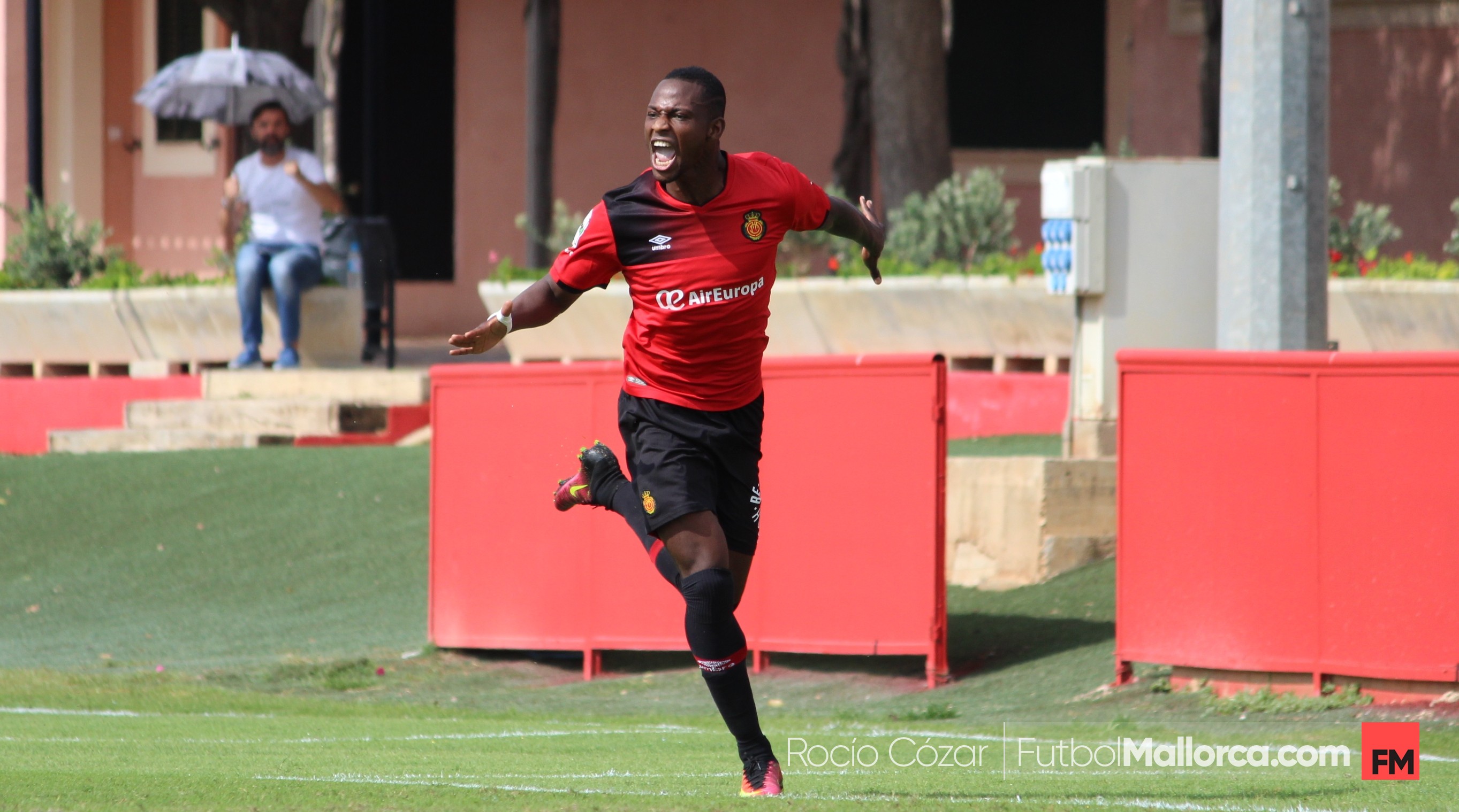 Crónica: Mallorca B 4 - UE Llagostera 0 | RCD Mallorca | Web Oficial