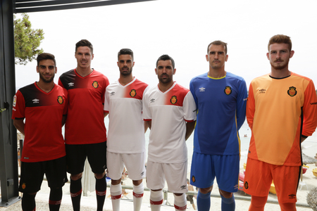 RCD Mallorca and Umbro present the official kit of the 2016/17