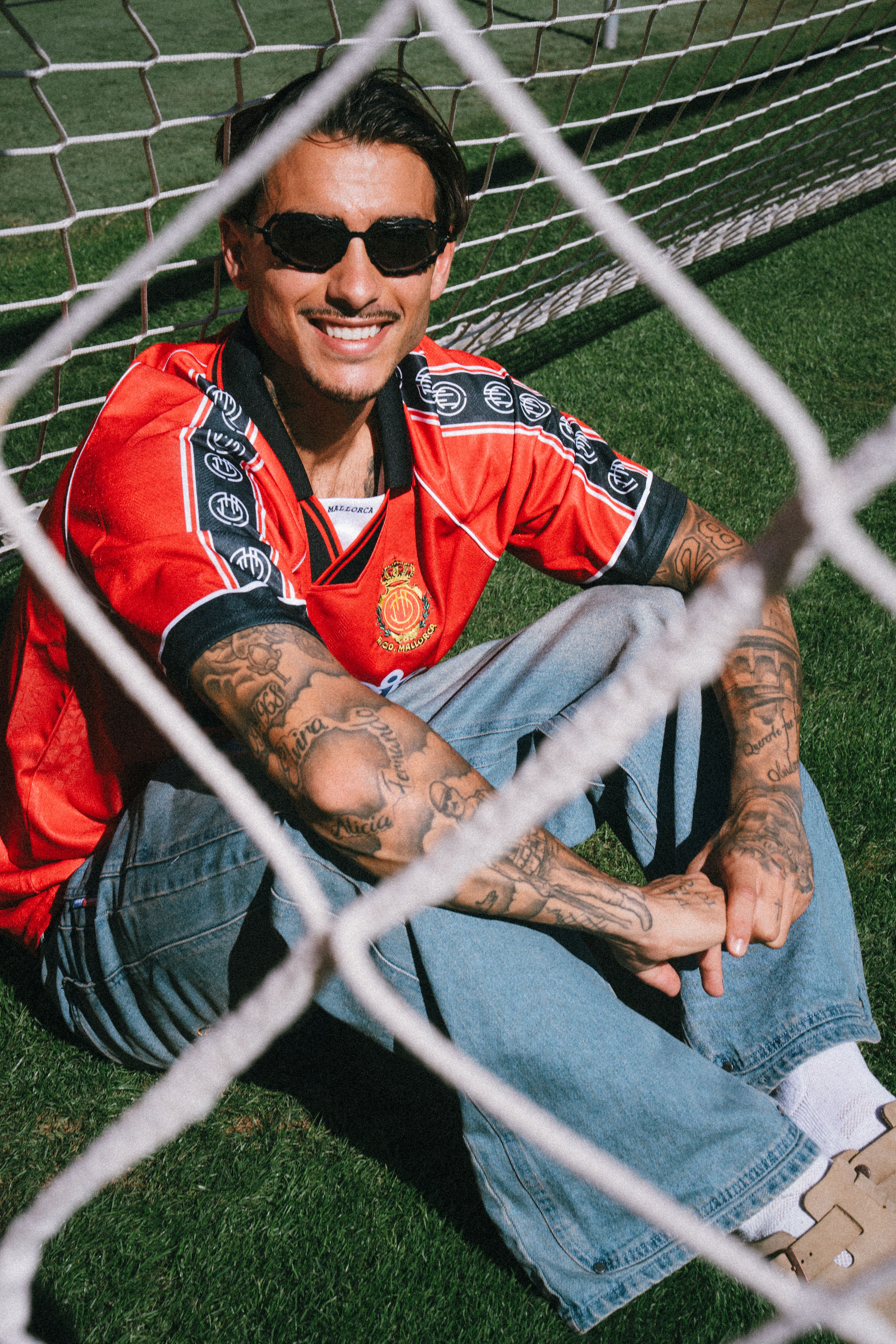 Get your limited edition 'Hijos de Vallecas' shirt from the 1996