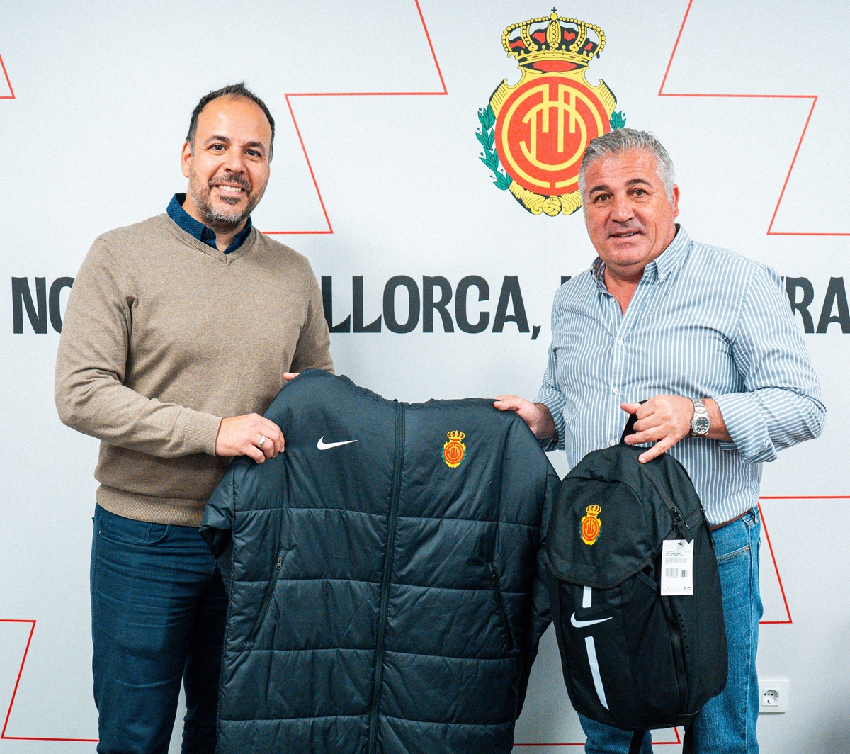 El RCD Mallorca entregará material a Jordi Morey a través de la ...