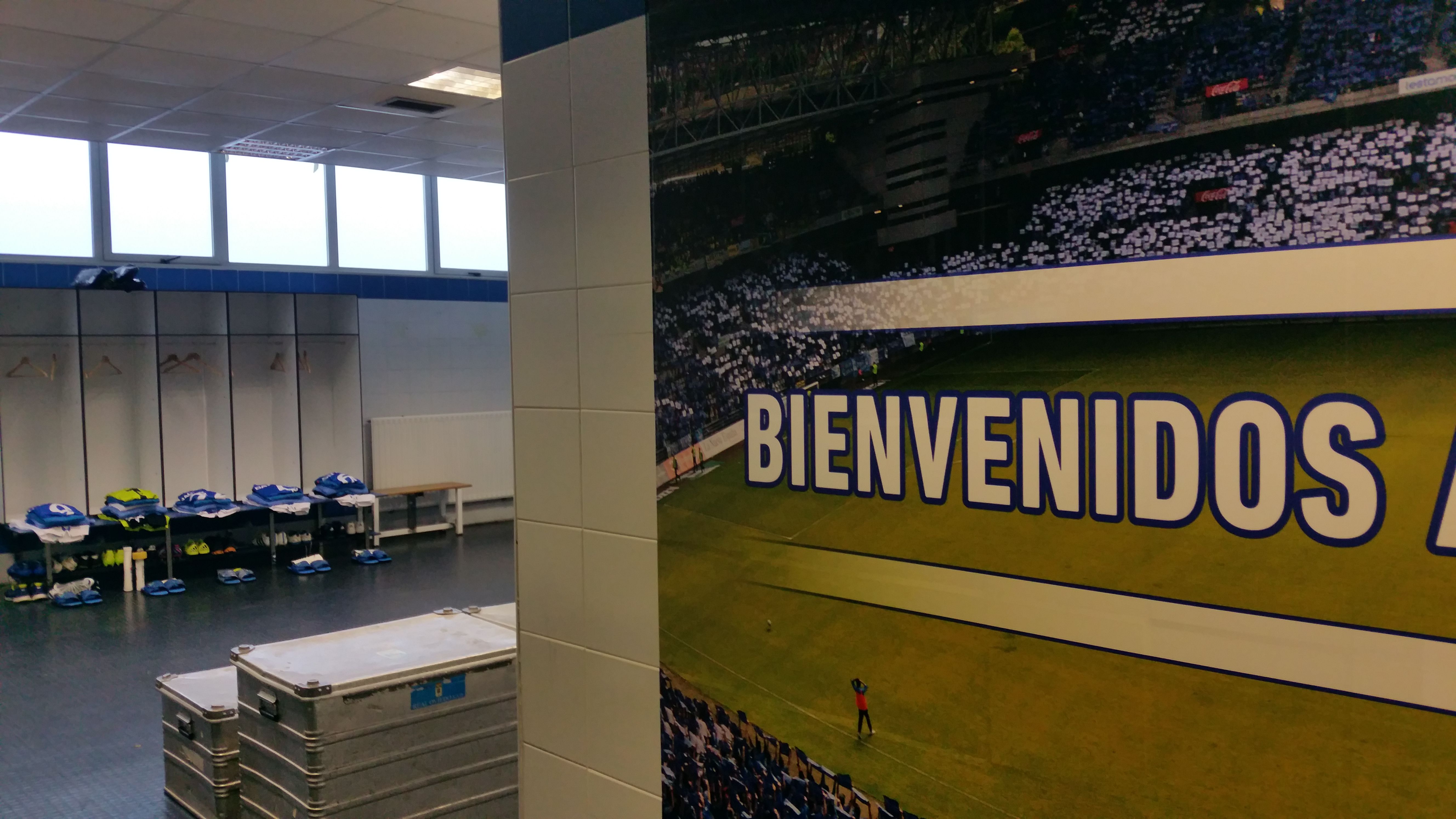 El Real Oviedo lucirá hoy su nueva equipación oficial Real Oviedo