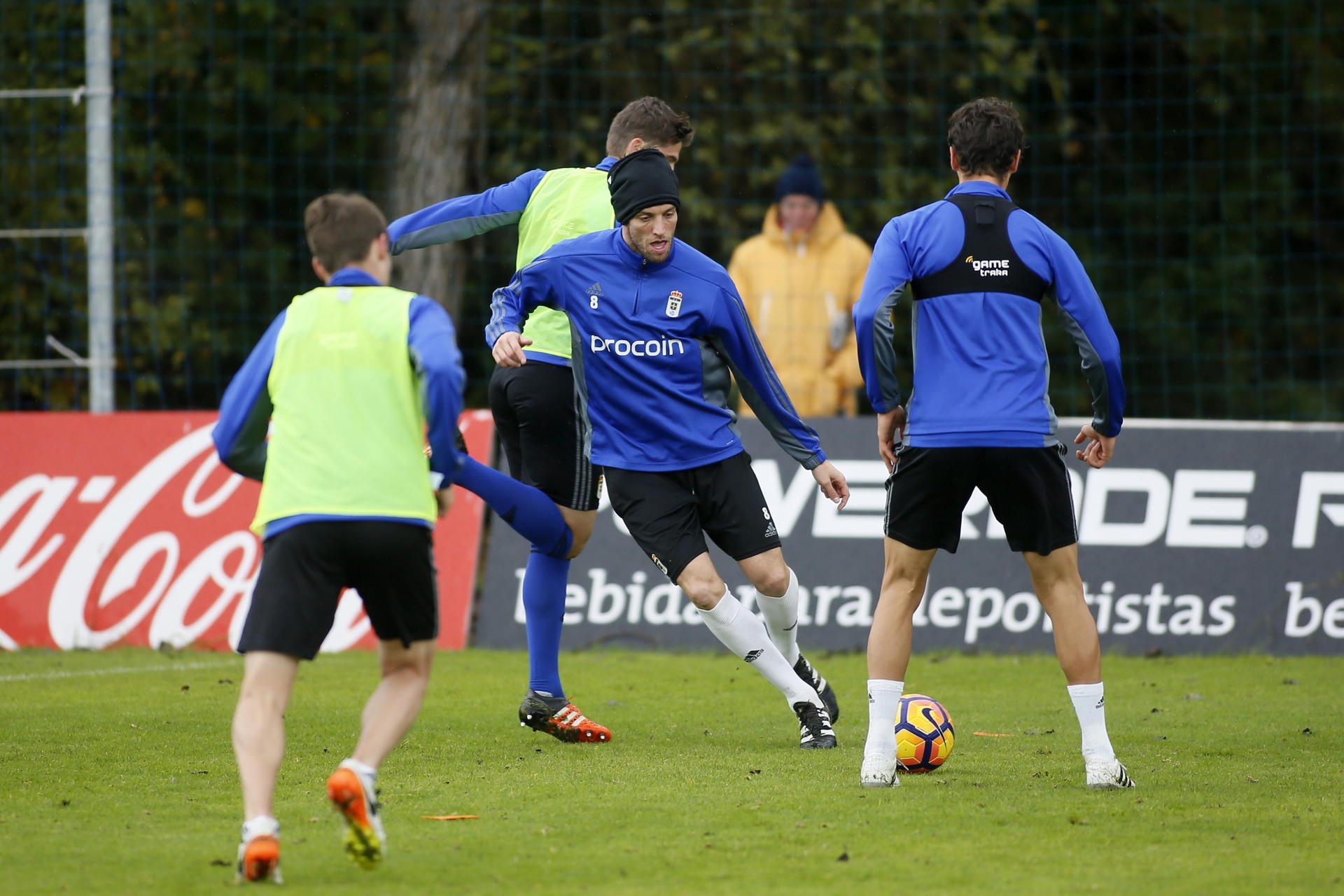 Michu: "Tenemos que dar un golpe sobre la mesa" | Real Oviedo | Web Oficial