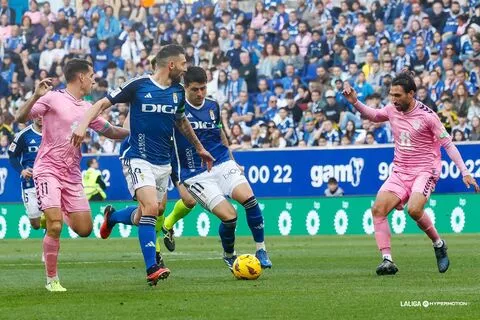 Alineaciones de cd eldense contra real oviedo