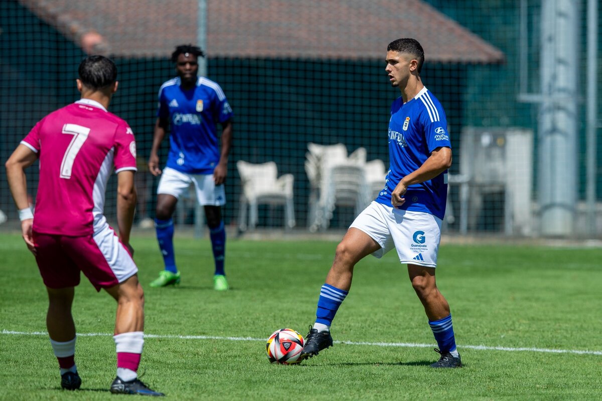Empate sin goles en el tercer amistoso de pretemporada | Real Oviedo ...