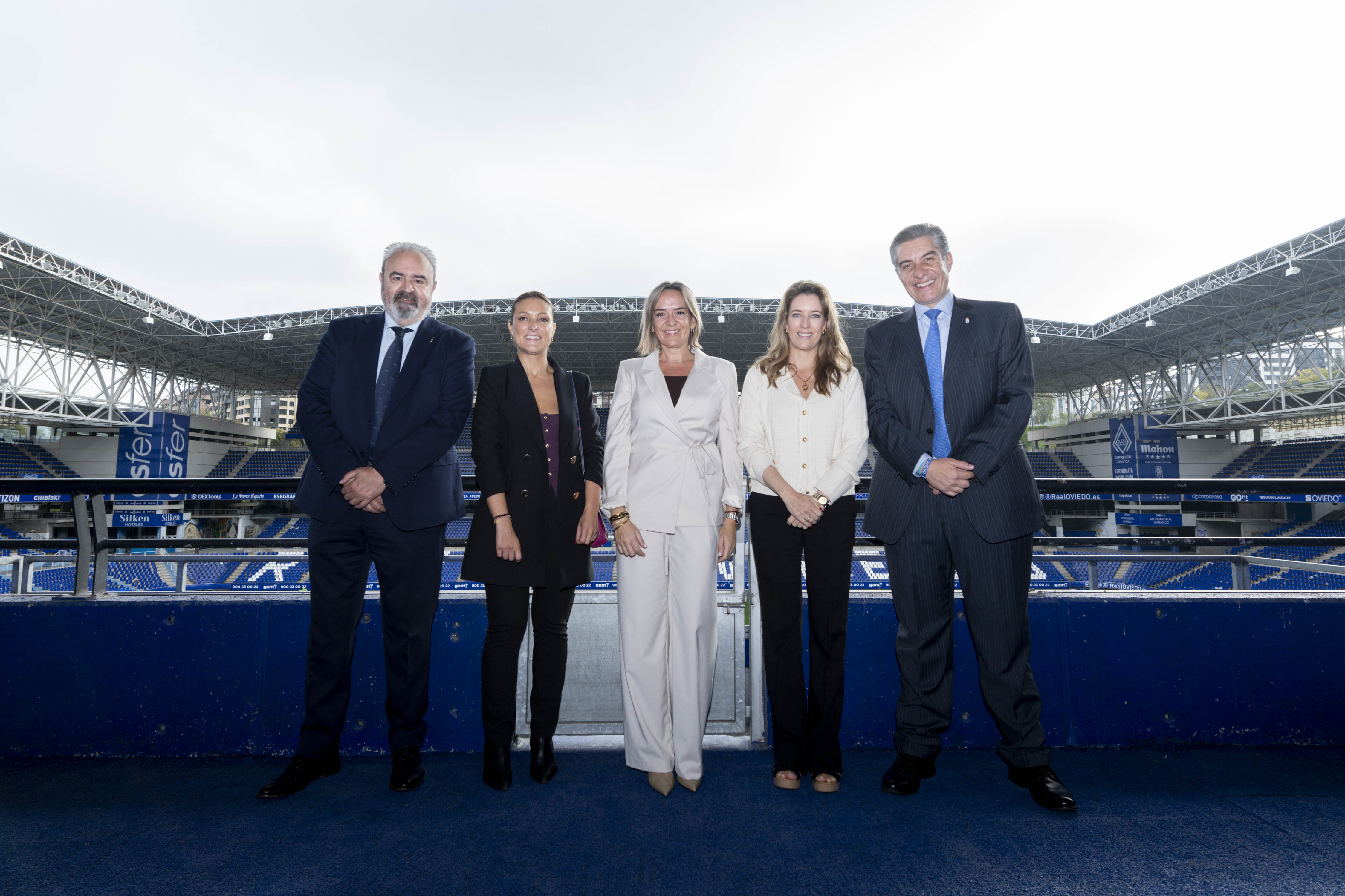 Real Oviedo Mikrofaser Handtuch - Offizielles Club Handtuch 180x90 Cm