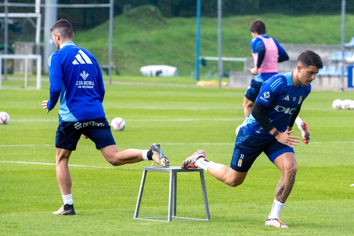 Vuelta al trabajo con la mente puesta en el domingo | Real Oviedo | Web ...
