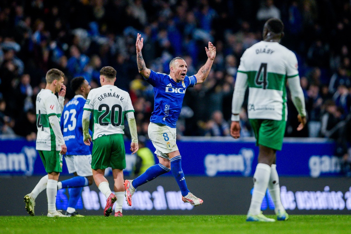 El Real Oviedo suma un punto ante el Elche CF | Real Oviedo | Web Oficial