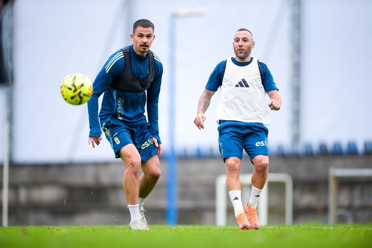 Vuelta al trabajo pensando en el Rayo | Real Oviedo | Web Oficial