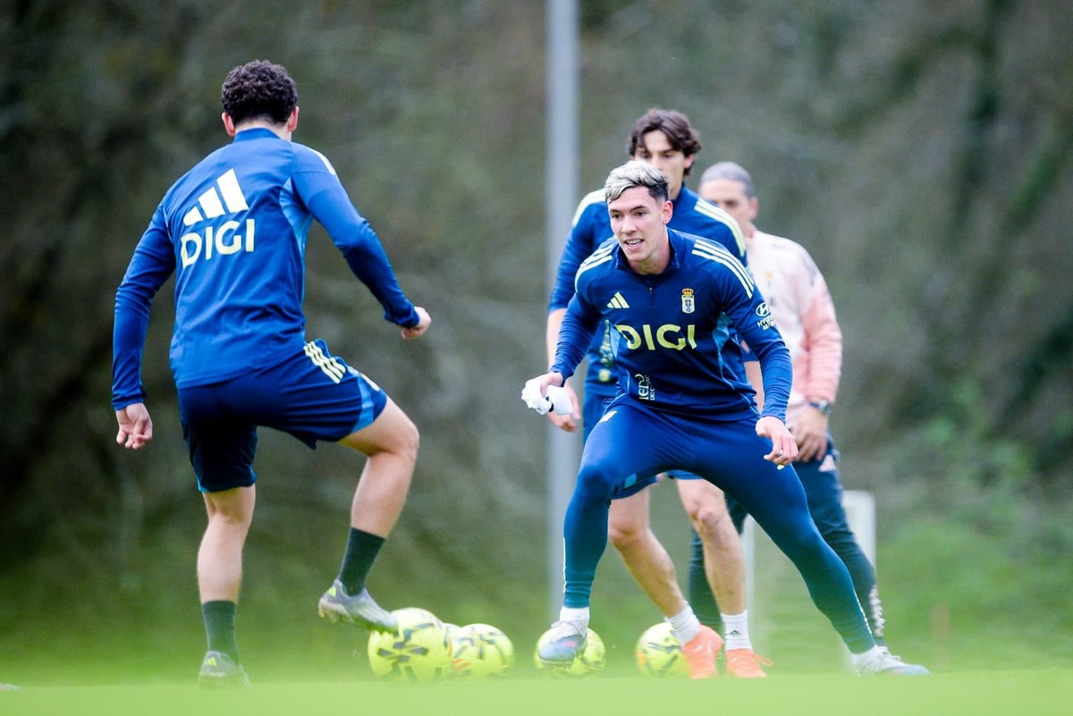 El Real Oviedo vuelve al trabajo con la mirada puesta en Pamplona ...