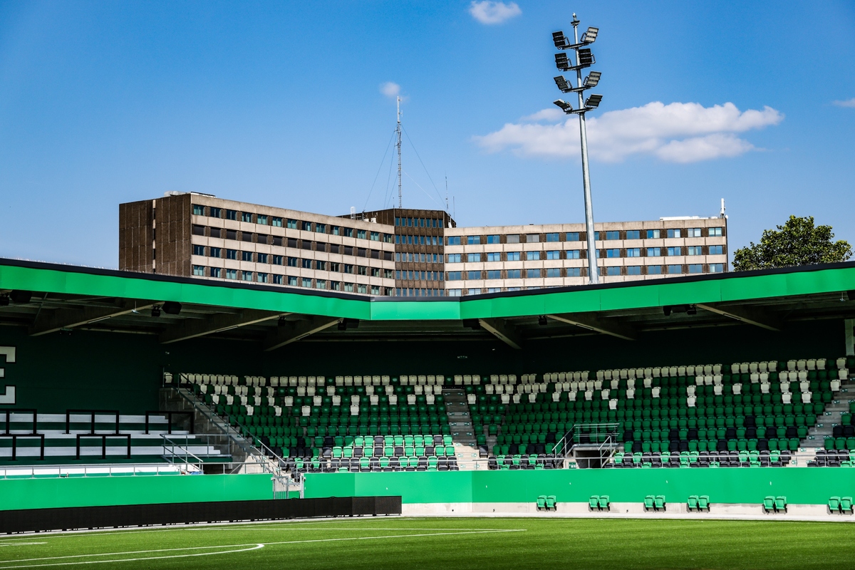 La Pro League et Agoria organisent le deuxième Stadium Summit : le sport et l'industrie plaident en faveur de procédures plus rapides et transparentes pour les nouvelles infrastructures