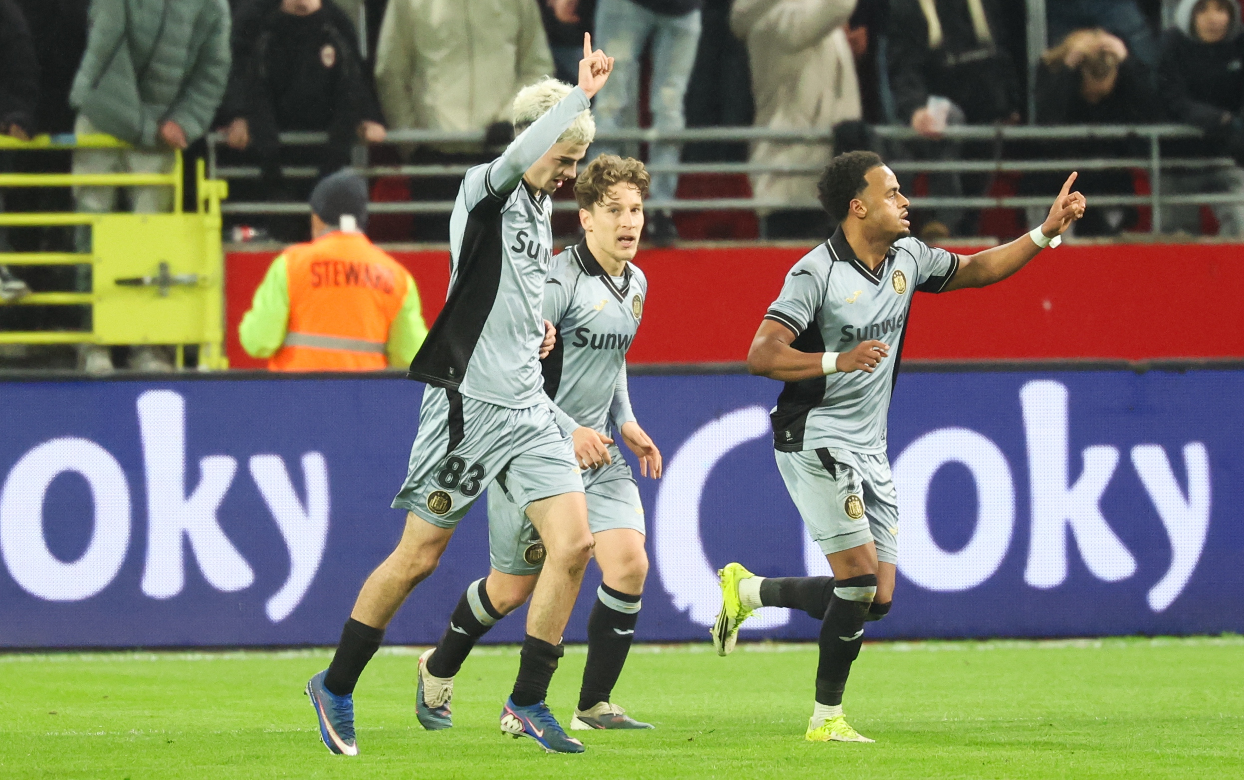 Anderlecht se qualifie pour la finale de la Croky Cup après une victoire 0-4 contre l'Antwerp