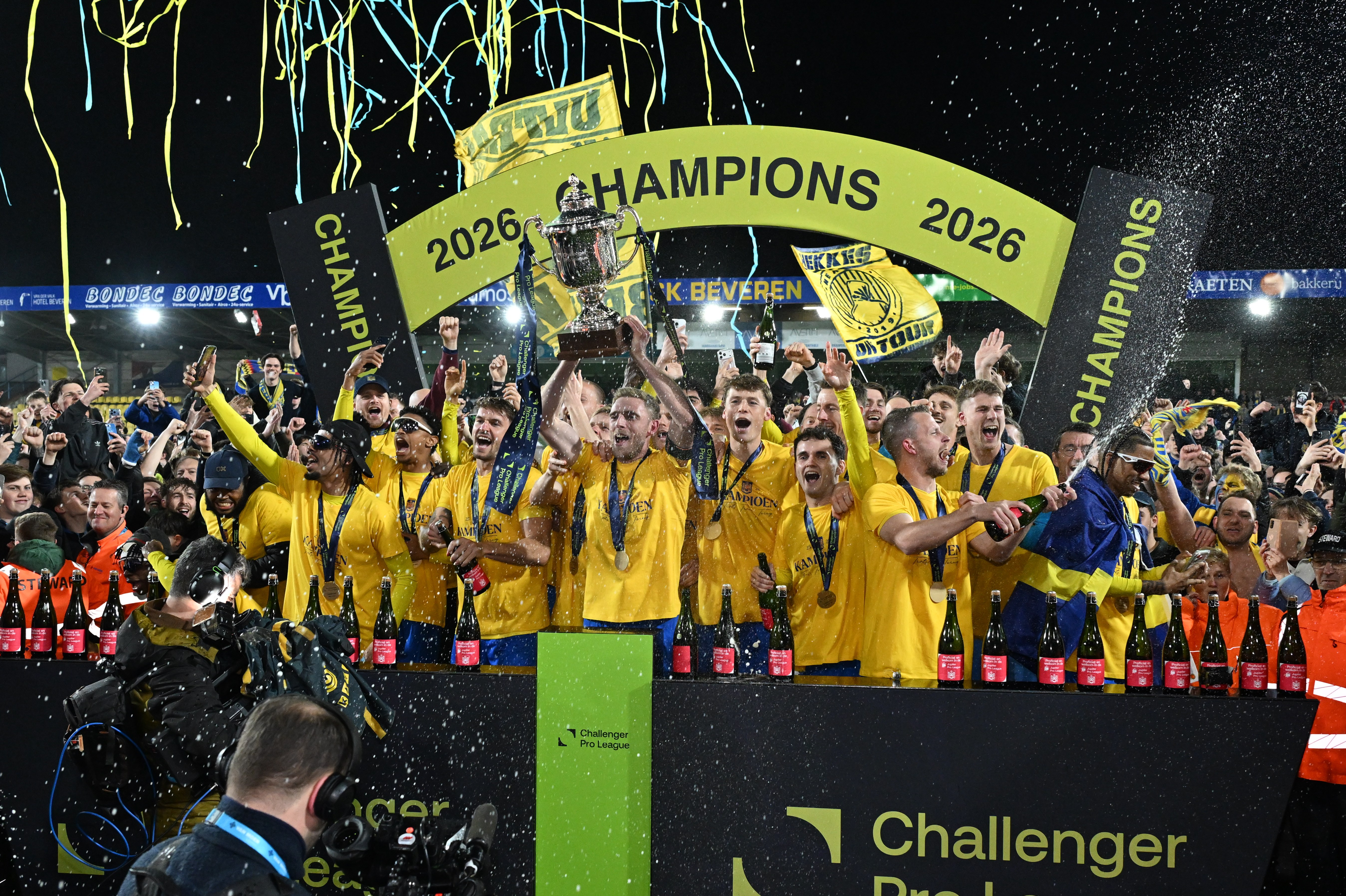 SK Beveren Vô Địch Challenger Pro League: Bữa Tiệc Tại Freethiel Và Hành Trình Bất Bại