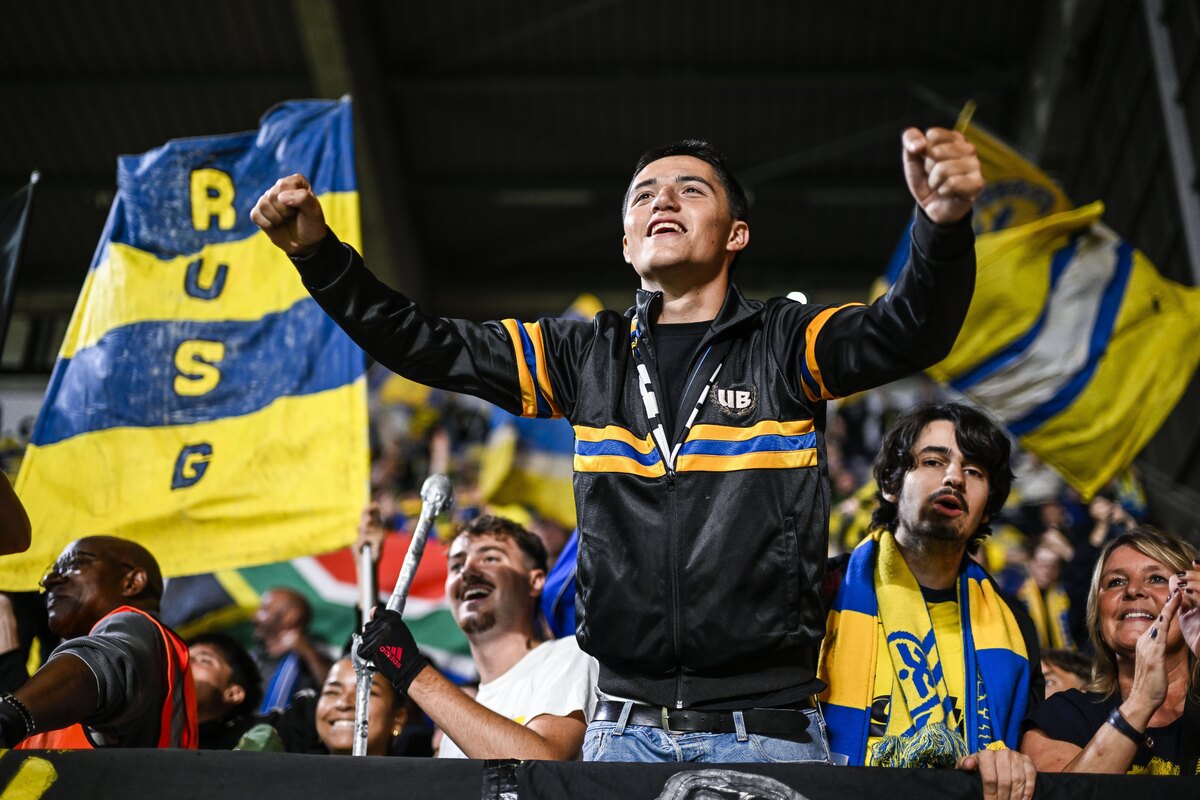 #PlayFair: Pro League steunt strijd tegen illegaal streamen