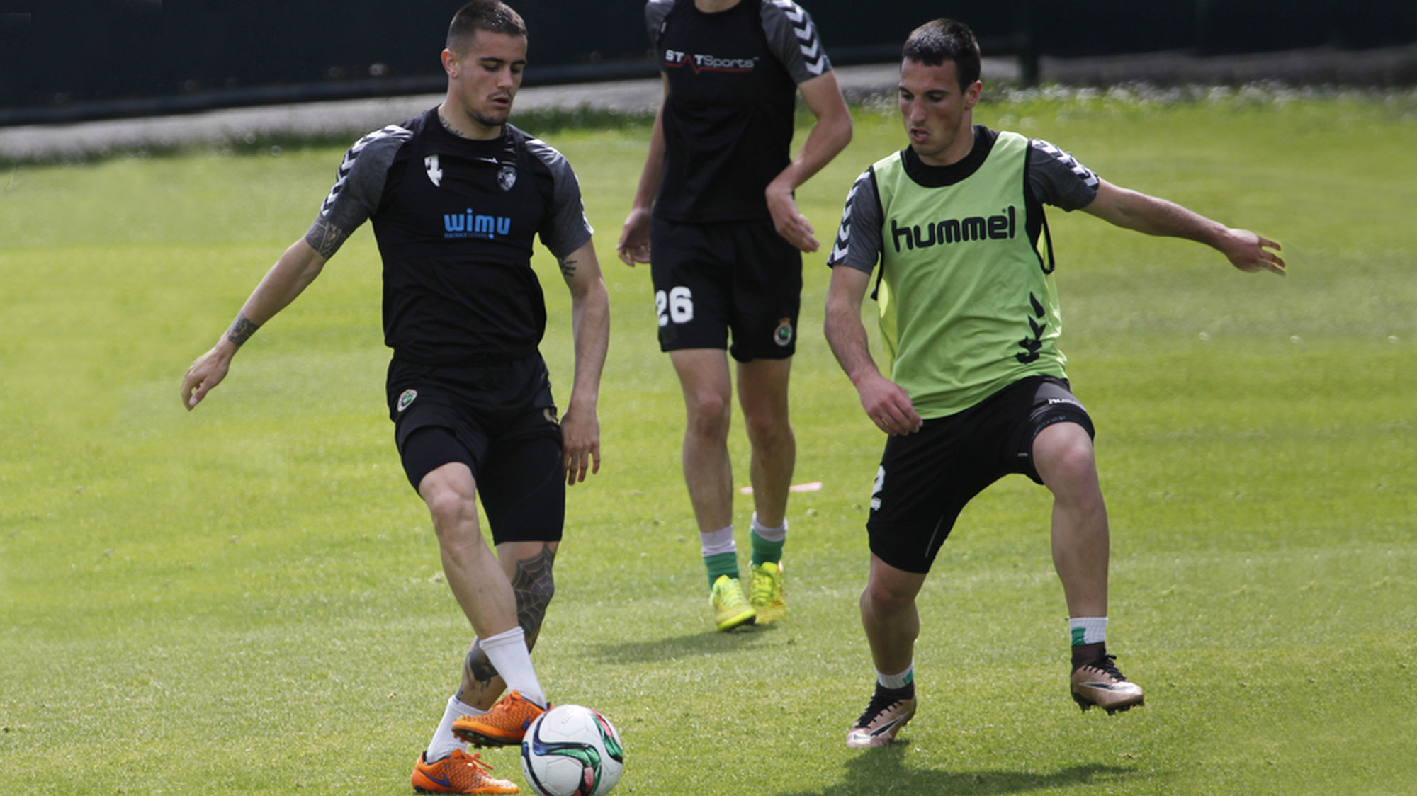 Primer entrenamiento para preparar el partido ante el Coruxo FC Real