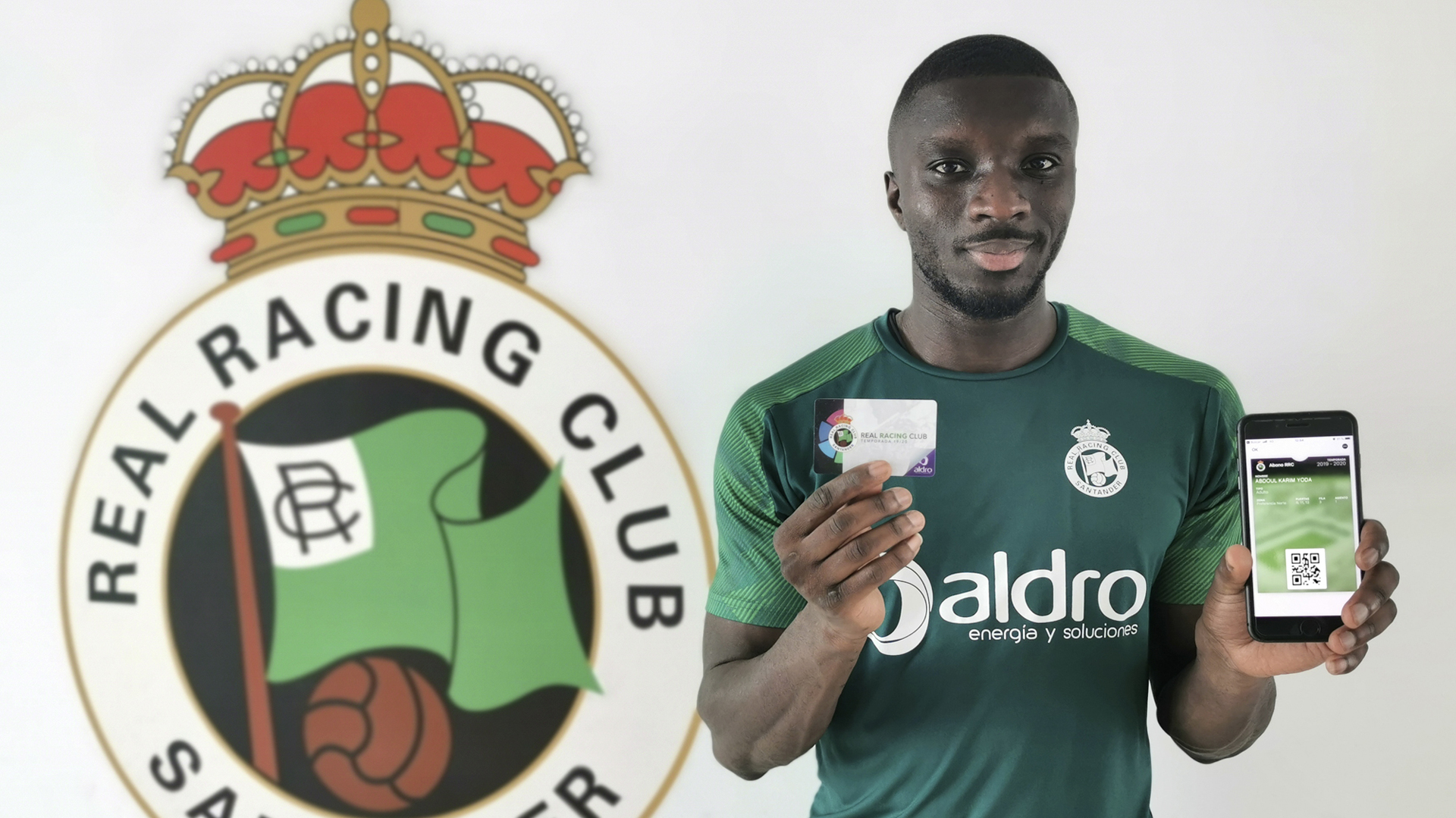 El carnet del Racing para LaLiga SmartBank, disponible en formato  Wallet/Pass | Real Racing Club | Web Oficial