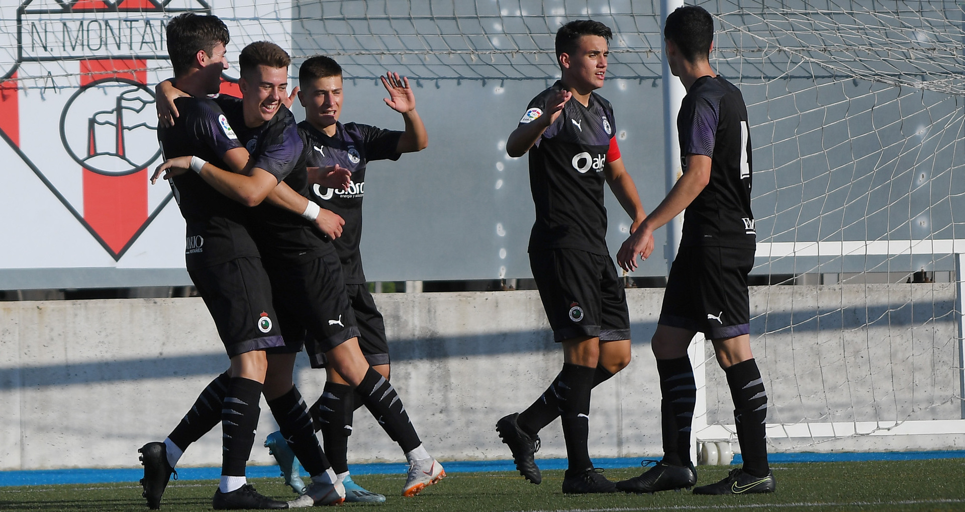 El Juvenil A afronta ante el Club Deportivo Calasanz su segundo compromiso  liguero | Real Racing Club | Web Oficial