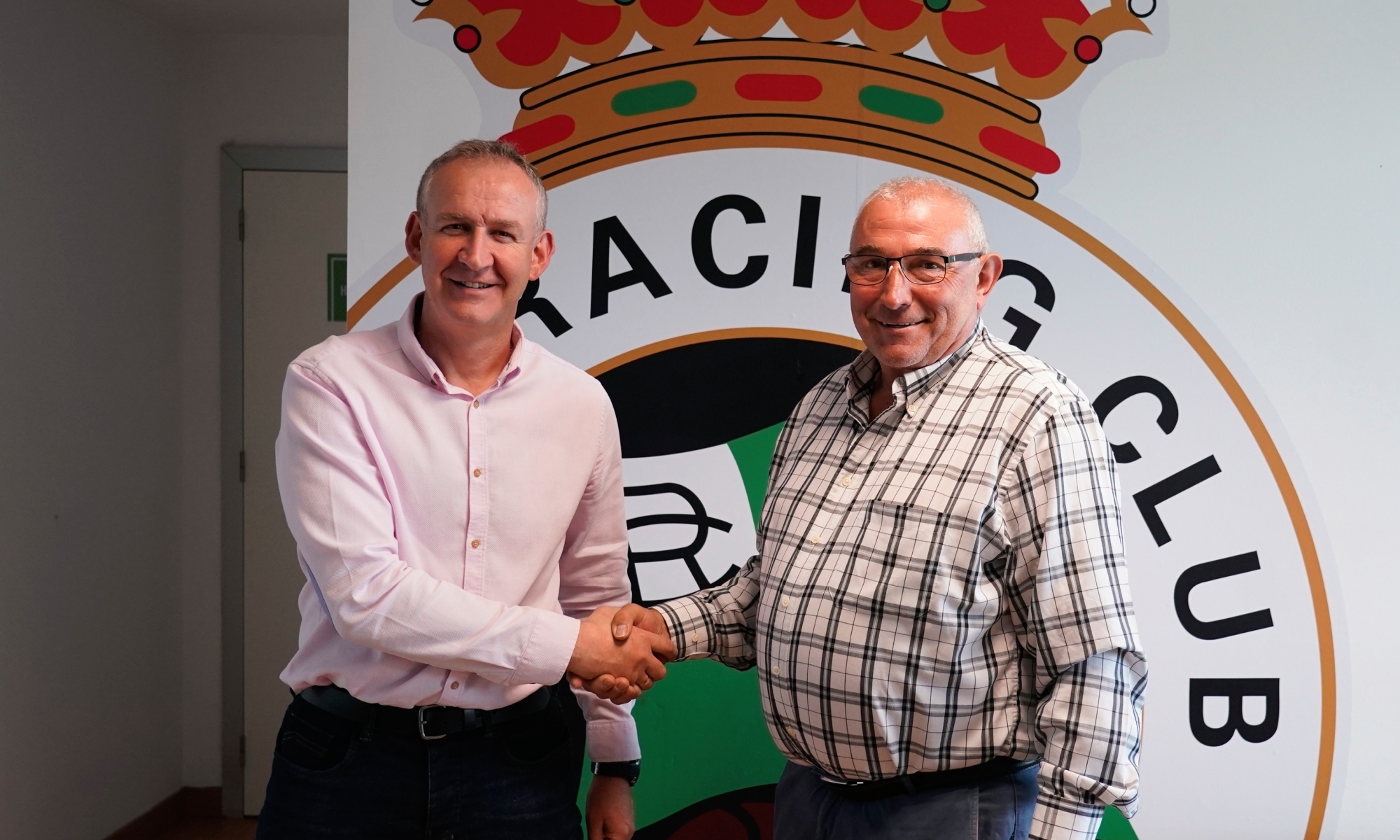 El Racing mantiene más de 40 convenios de colaboración en vigor con clubes de Cantabria
