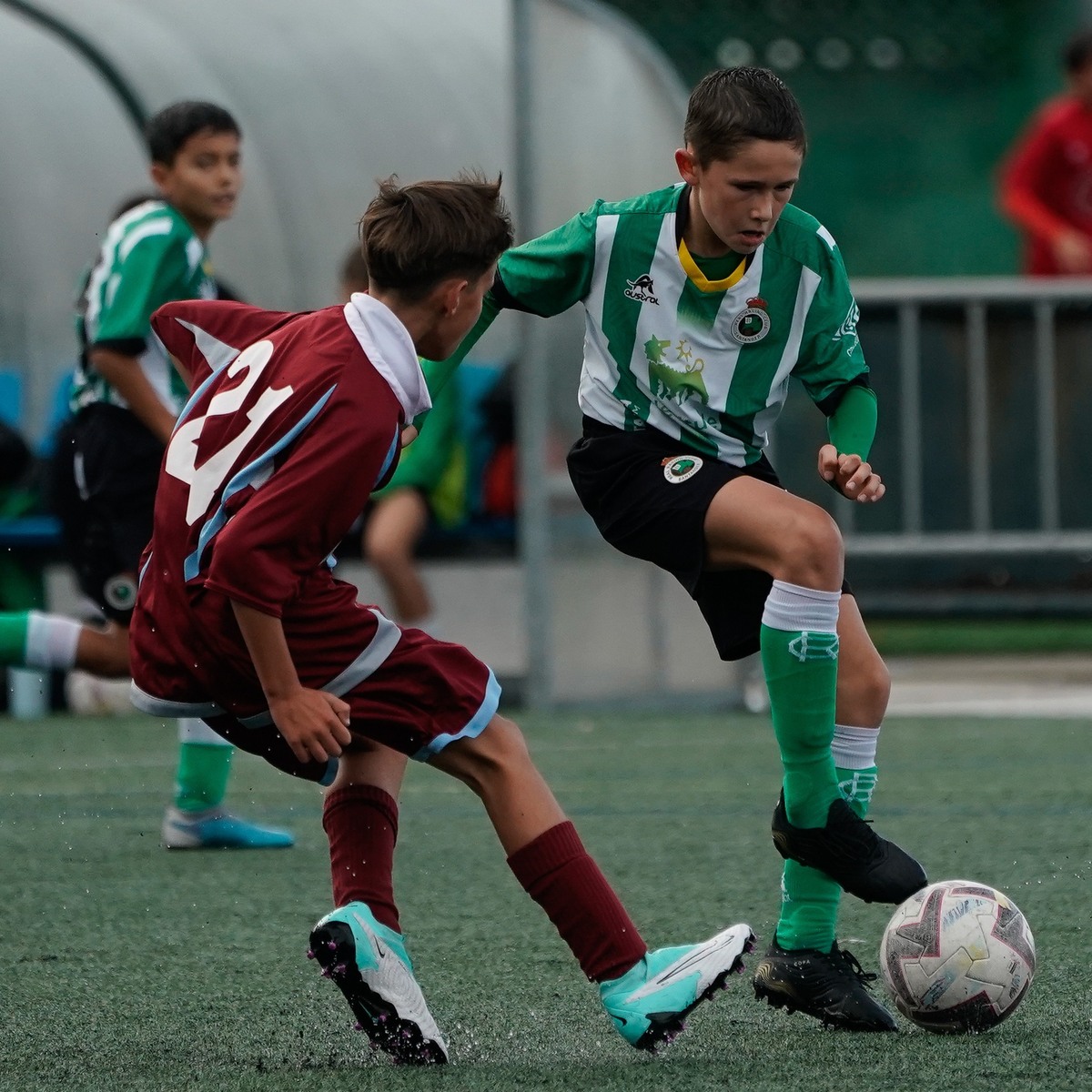El Juvenil A del Racing recibe a la Sociedad Deportiva Compostela este ...