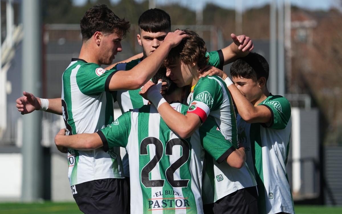 Nuevo triunfo del Juvenil A racinguista para consolidar el liderato en ...