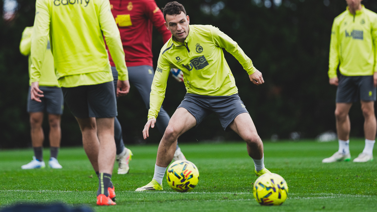 Racing y Real Zaragoza, dos históricos, cruzan sus trayectorias en el Ibercaja Estadio | Real Racing Club