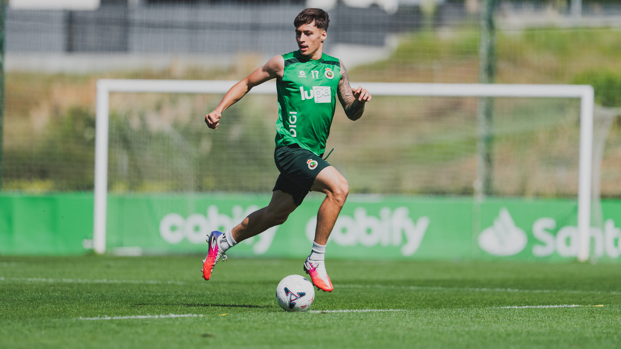 El racinguista Jorge Salinas, convocado por la Selección Española Sub-20