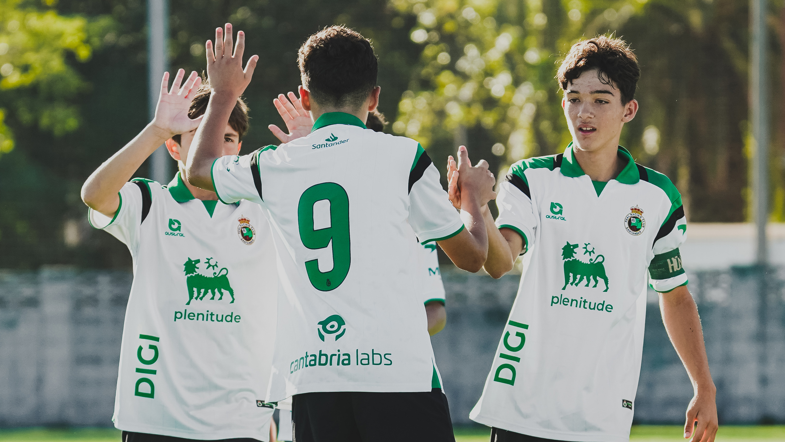 El Juvenil DH venció a la SD Solares en el primer duelo cántabro del curso (3-0)