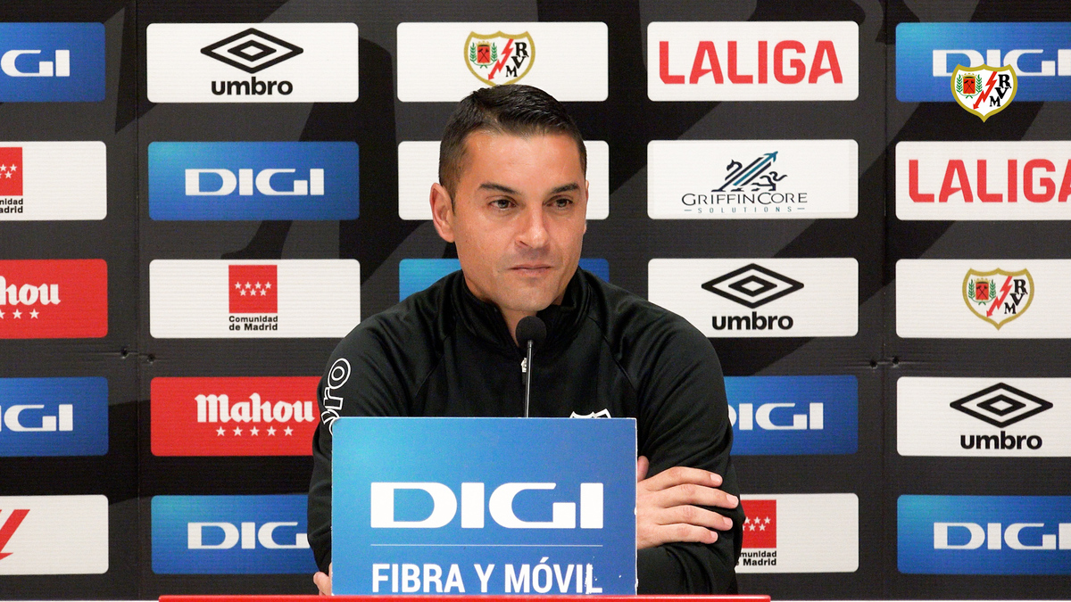 Rueda de prensa de Francisco en la previa del Rayo Vallecano - Real ...